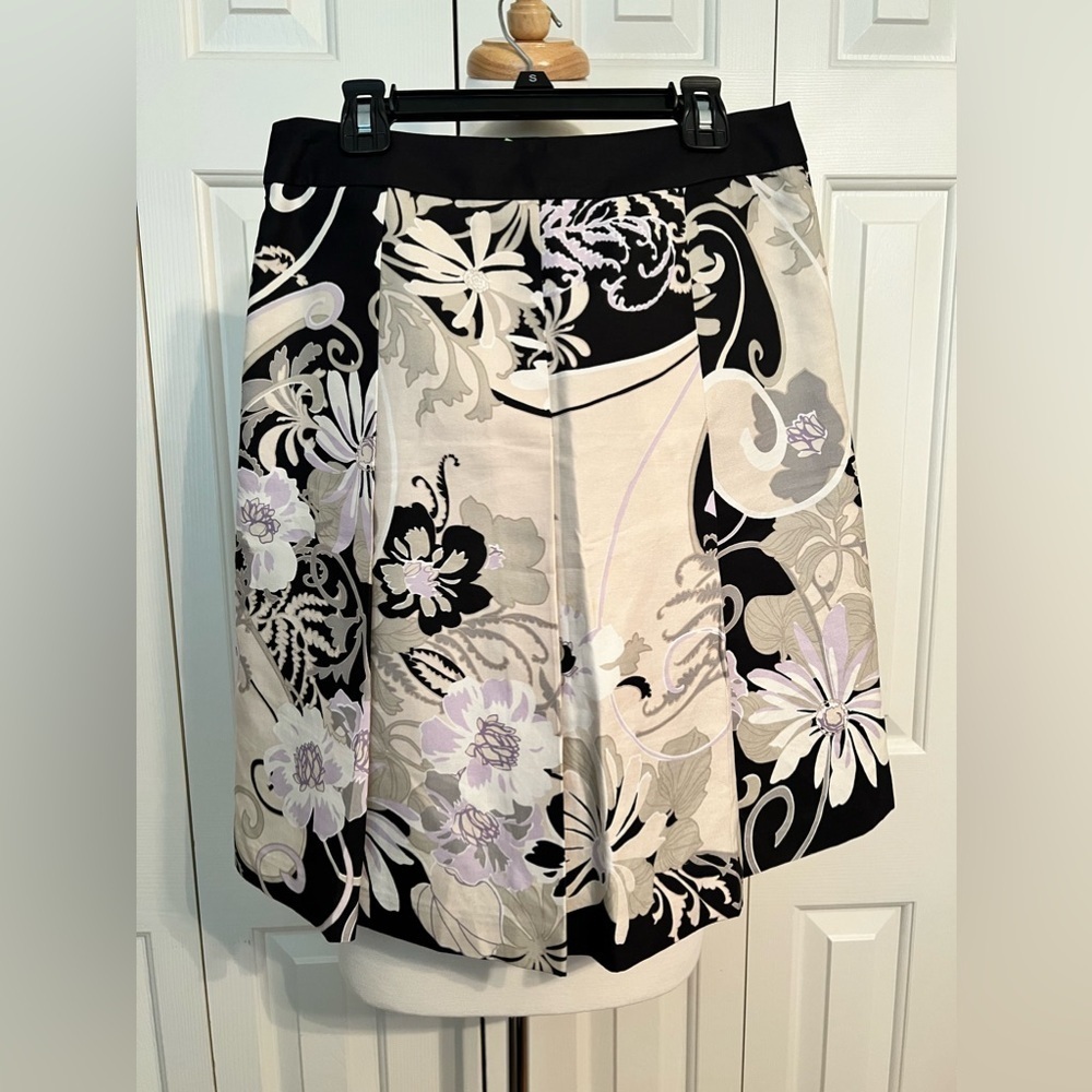 Ann Taylor Paisley Skirt Size 2P - Picture 3 of 5